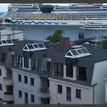 Haus Drei Schwestern, Traumzeit